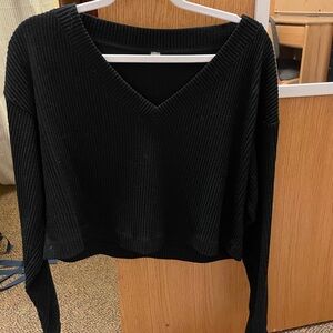 Alo v-neck sweater